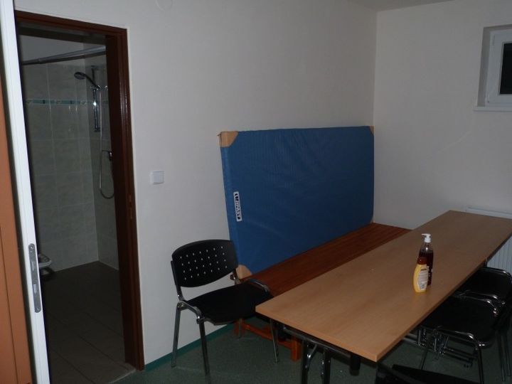 06.jpg