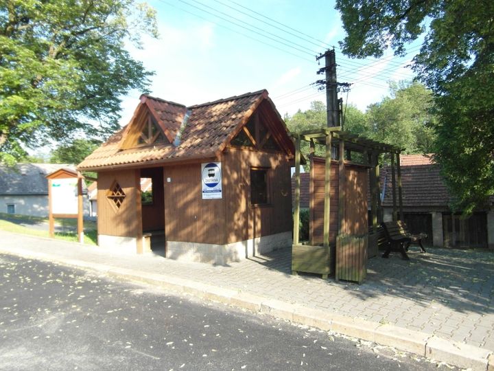 03.jpg