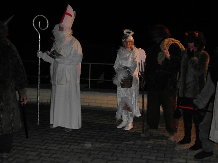 02.jpg